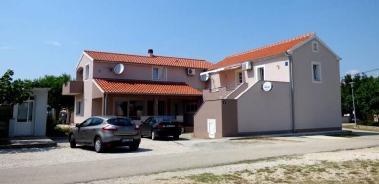 Branko Apartmanok Nin Horvátország